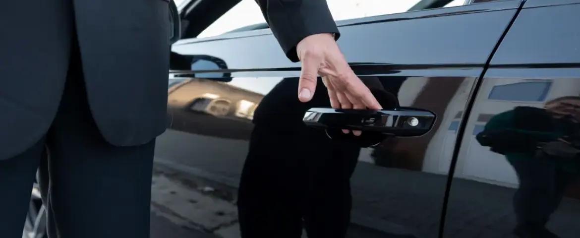 Redefine Your Ride with AHCLN Sydney Chauffeur Service